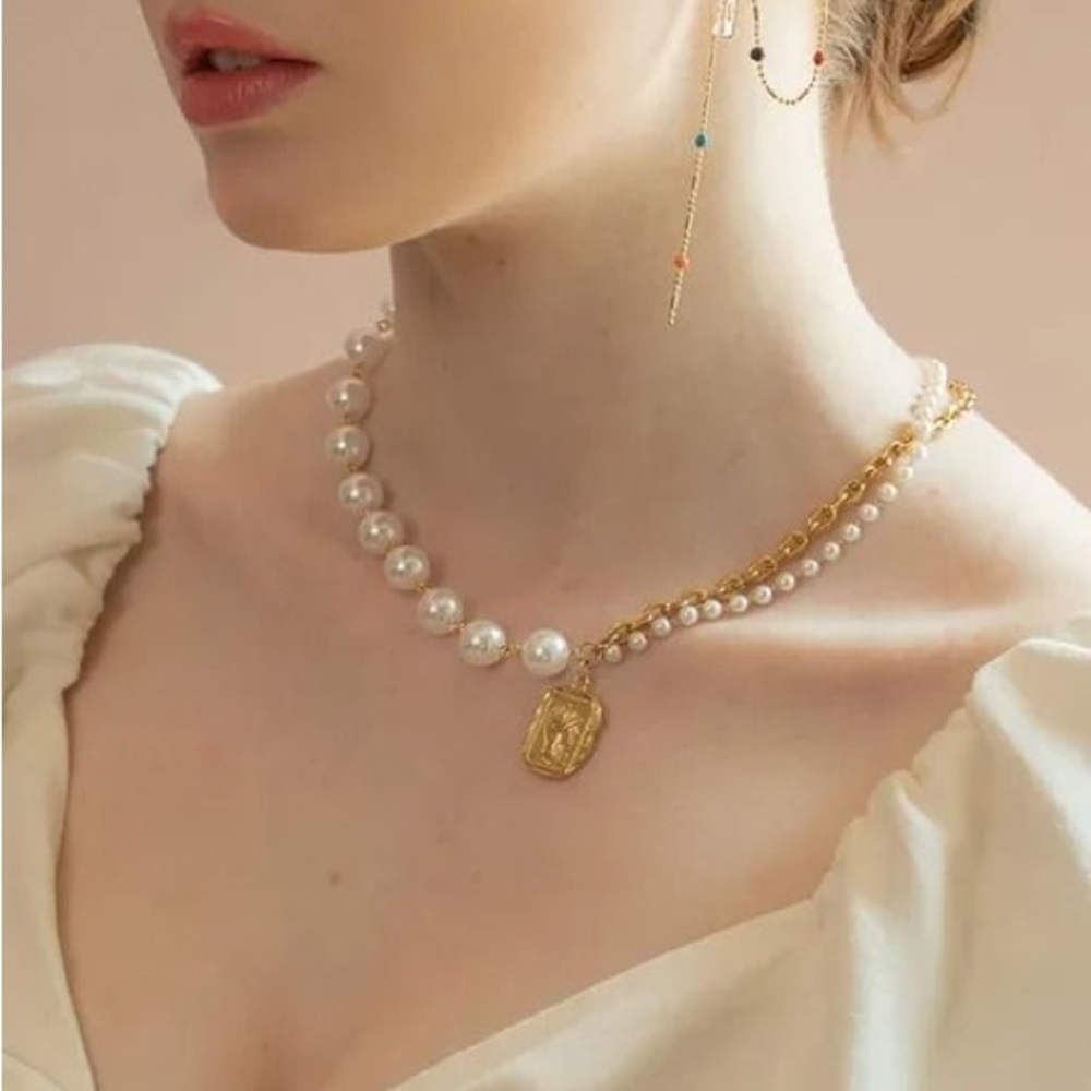 thecrayeon Alexander layered necklace